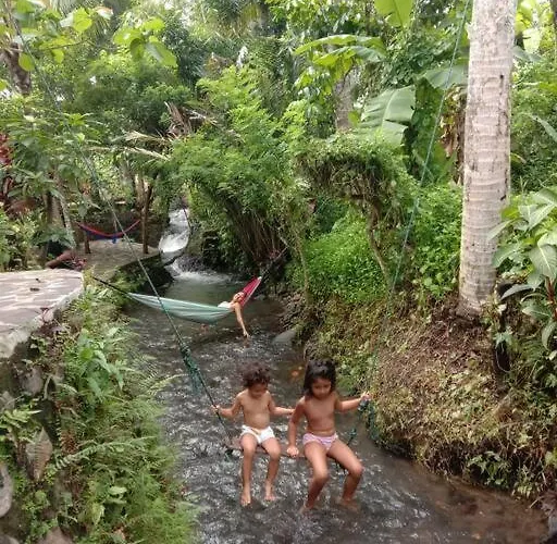 Vakantiehuis Eco Hut By Valley And 7 Waterfalls